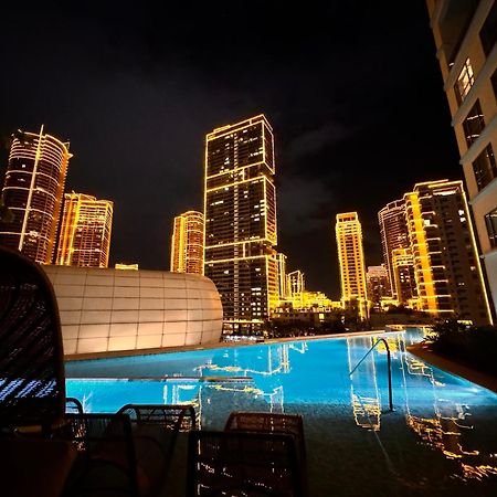 ماندالويونغ Luxxe Interior Design Condo - Novotel Residences At Acqua Private Residences المظهر الخارجي الصورة