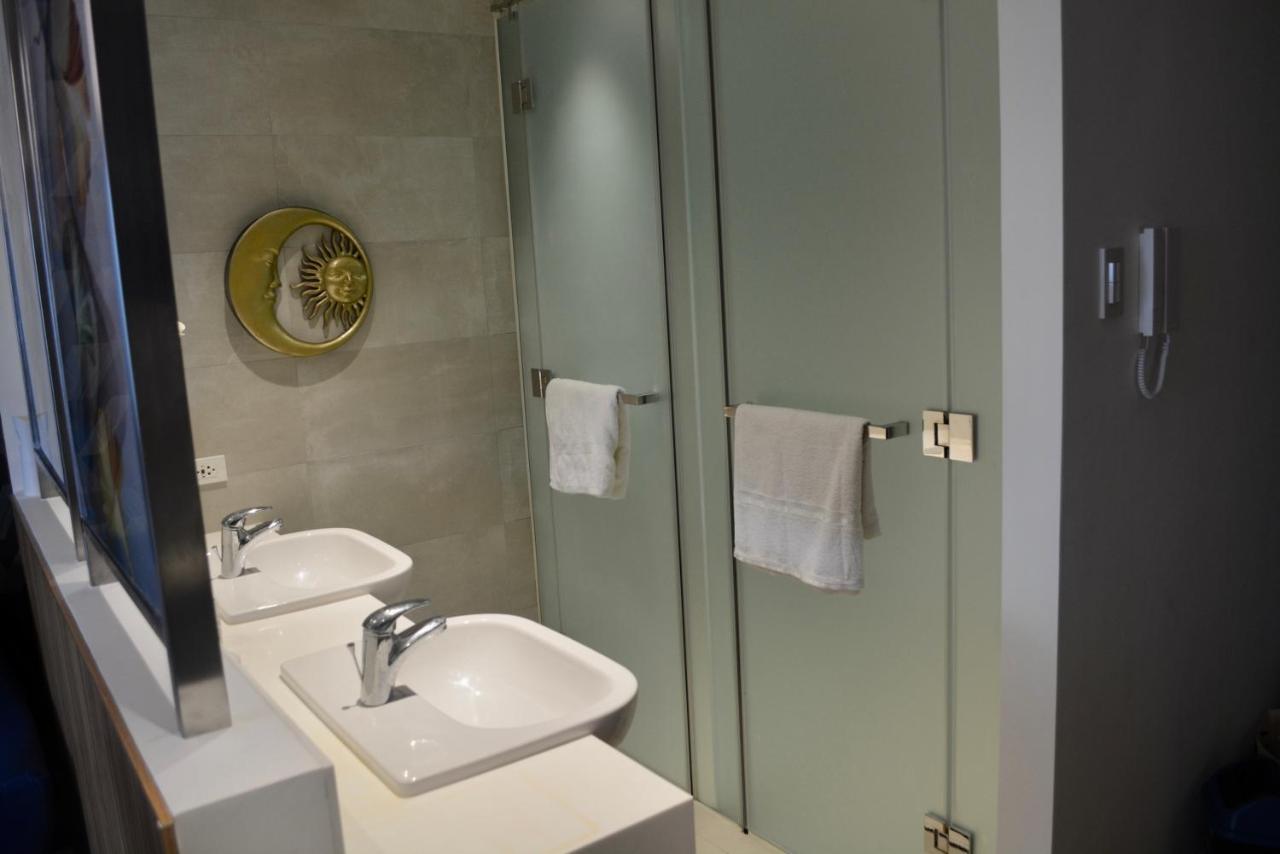 ماندالويونغ Luxxe Interior Design Condo - Novotel Residences At Acqua Private Residences المظهر الخارجي الصورة